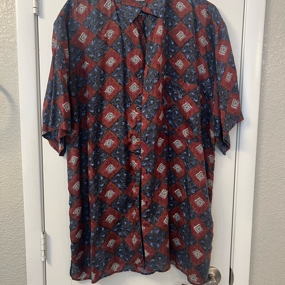 Men’s 100% silk Shirt - Picture 3 of 3
